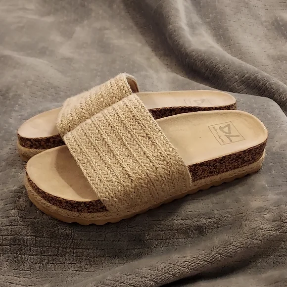 Dirty Laundry Women’s Dayton Jute Natural Espadrille Sandal Slides Size 7 EUC - Picture 3 of 9